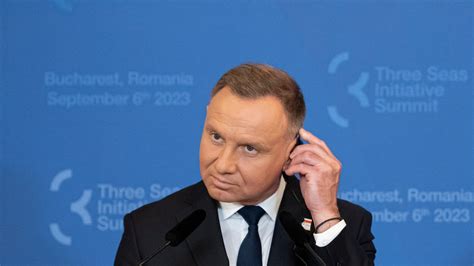 Official suggests Polish president check social media security after odd tweet from private account